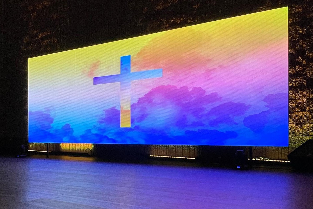 Here are 6 suggestions for those planning to install a Church LED display screen